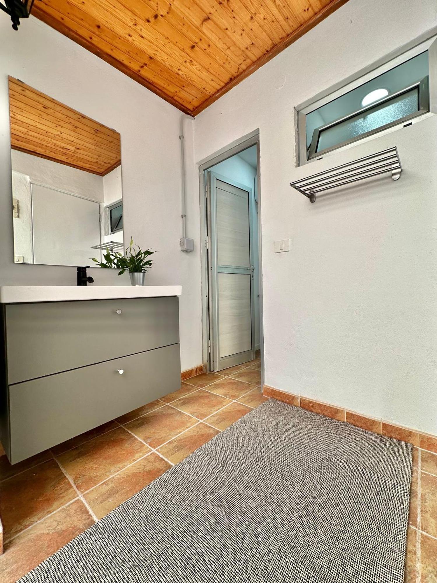 Teresitas Beach Escape Apartment San Andrés Eksteriør billede